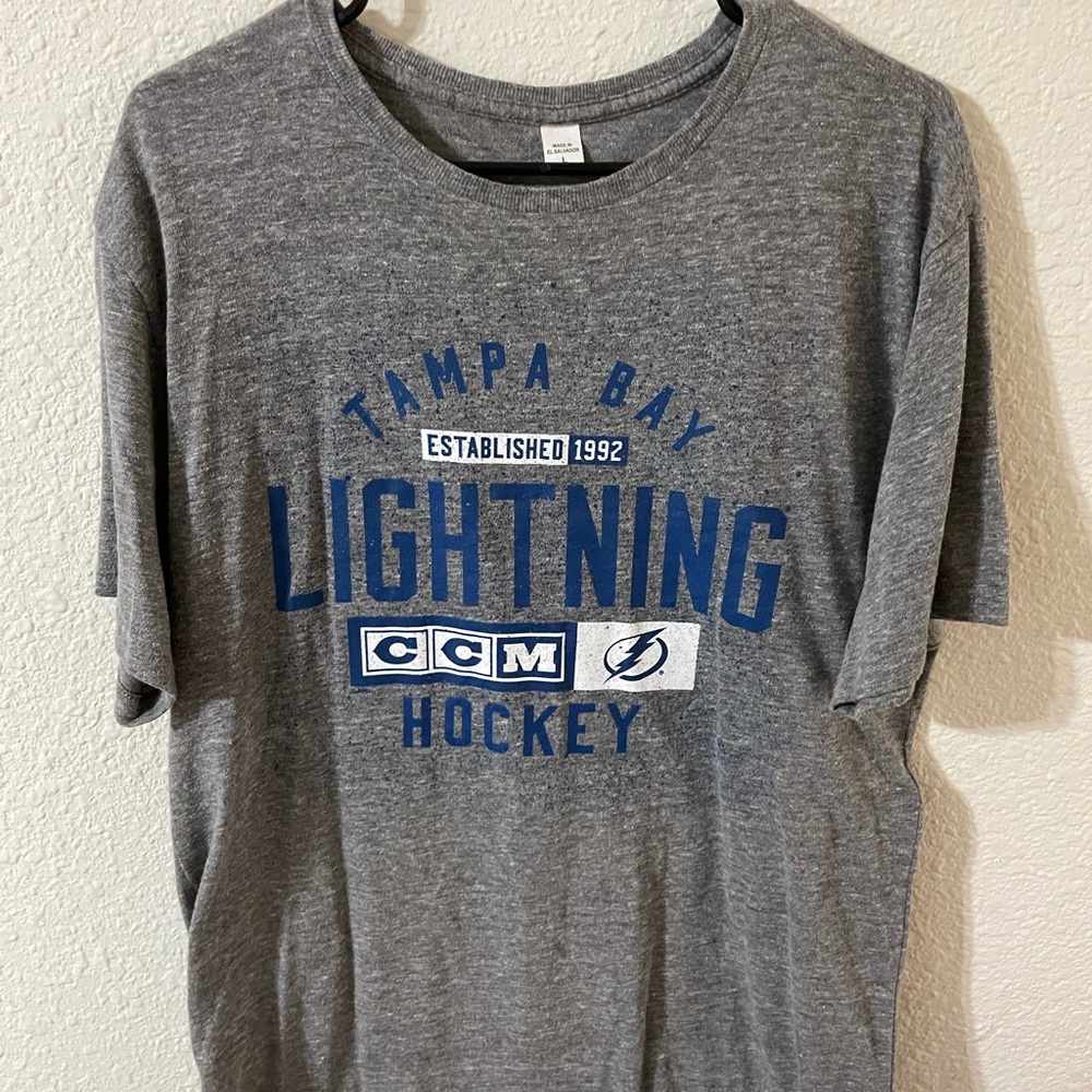 Tampa Bay Lightning T shirt Size Large